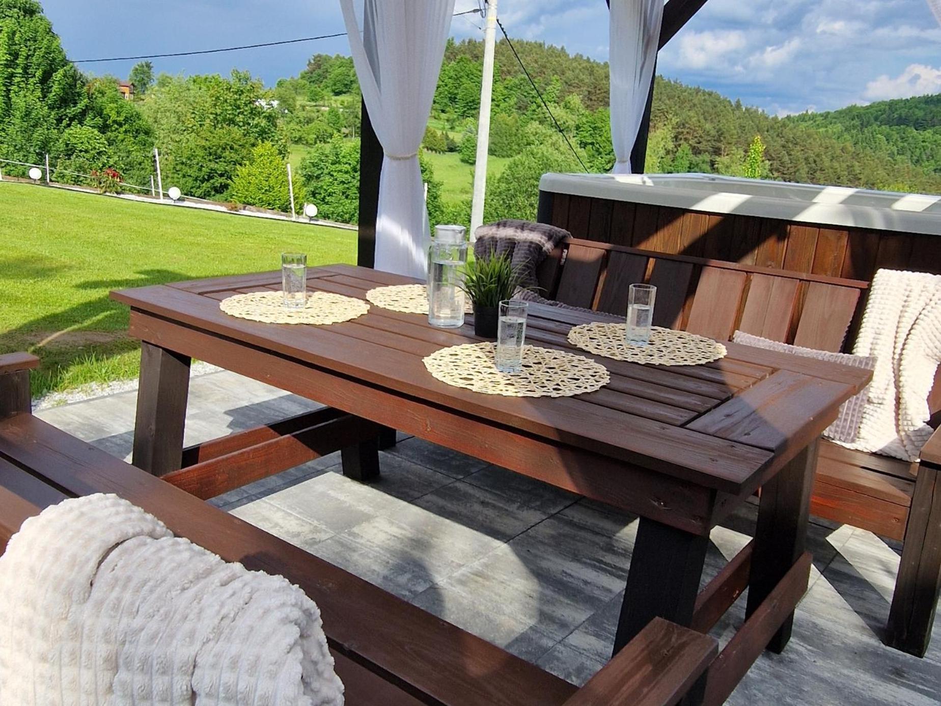 Na Folwarku Z Jacuzzi Ferienhaus Tarnawa Dolna (Lesser Poland)